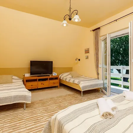 Hanna By Interhome Nyaraló Balatonlelle