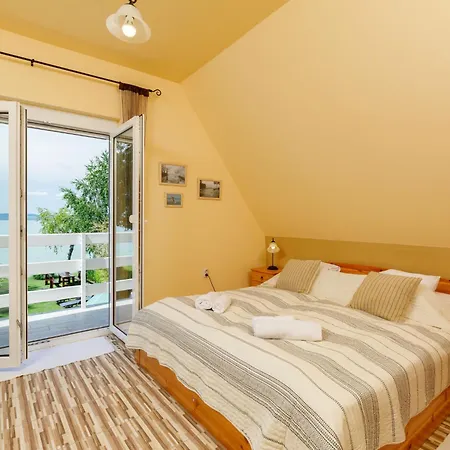 Nyaraló Hanna By Interhome Balatonlelle